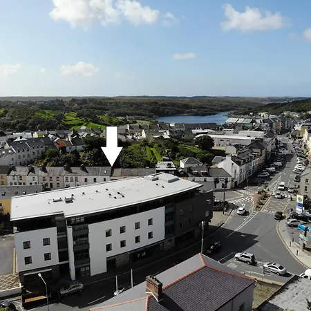 12 Courthouse Square Clifden