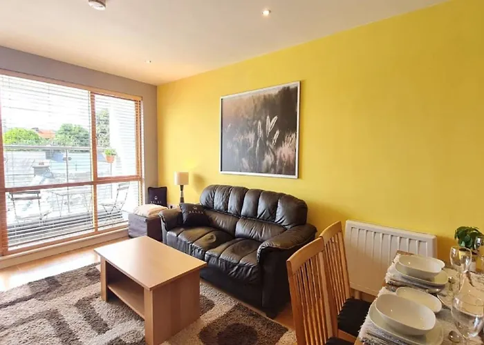 12 Courthouse Square Clifden